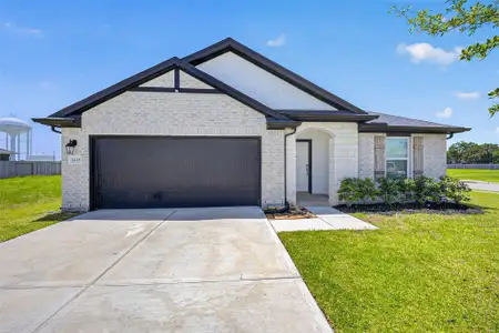 New construction Single-Family house 3225 Fig Tree Ln Ln, Texas City, TX 77590 - image