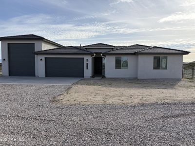 New construction Single-Family house 20293 W Hazelwood St, Litchfield Park, AZ 85340 - image