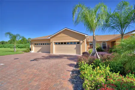 New construction Single-Family house 1709 Linz Ct, Winter Haven, FL 33884 - image