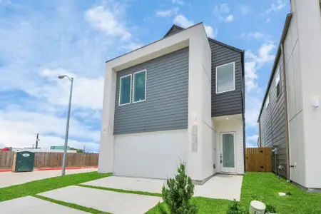 New construction Single-Family house 3003A Ventas Dr, Houston, TX 77047 - image
