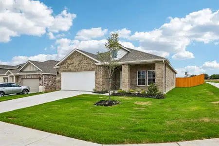 New construction Single-Family house 445 Suffolk Dr, Ferris, TX 75125 plan Champlain - image