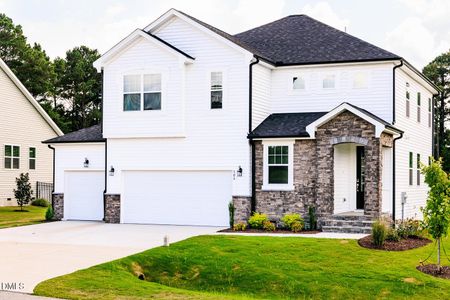 New construction Single-Family house 504 Barbour Farm Ln, Four Oaks, NC 27524 plan Redwood - image