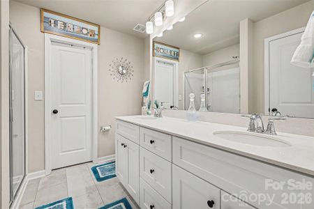 New construction Single-Family house 7317 Greenrock Ct, Charlotte, NC 28215 - image 18