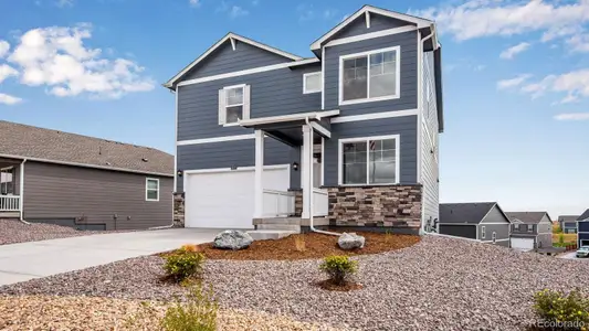 New construction Single-Family house 9875 Ceylon Ct, Commerce City, CO 80022 plan HOLCOMBE - image