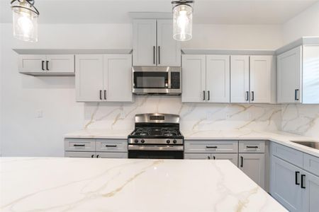 New construction Single-Family house 207 Dipping Stream St, Houston, TX 77076 - image 14