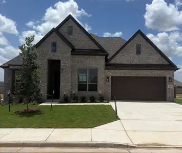 New construction Single-Family house 1321 Speck Ln, Hewitt, TX 76643 plan Denver - image