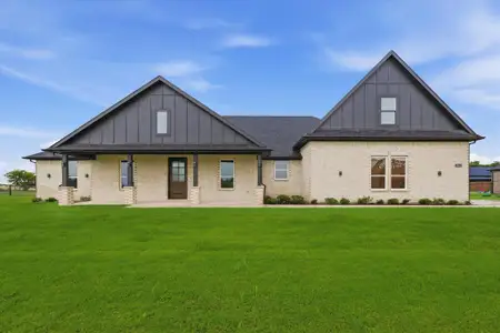 New construction Single-Family house 8803 Kassandra Dr, Sanger, TX 76266 - image