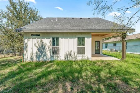 New construction Single-Family house 310 E Clifton St, Stephenville, TX 76401 - image