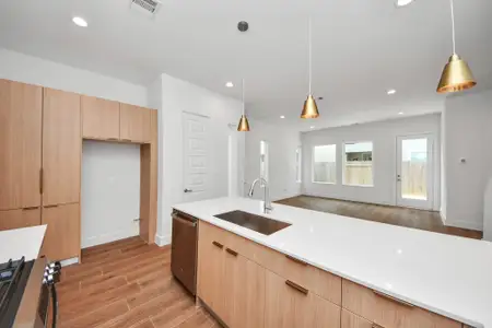 New construction Single-Family house 2216 Via Cami, Houston, TX 77051 - image 14