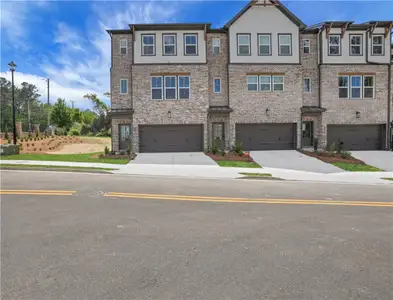 New construction Townhouse house 386 Sunset Hollow St, Sugar Hill, GA 30518 - image