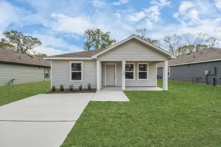 New construction Single-Family house 809 Jefferson Ave, Cleveland, TX 77327 plan Triton - image