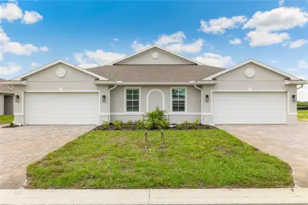 New construction Single-Family house 9410 Sunbeam Cir, Punta Gorda, FL 33950 plan CARRINGTON - image