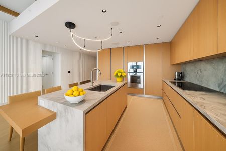 New construction Condo house 500 Alton Rd, Unit 1601, Miami Beach, FL 33139 - image 7