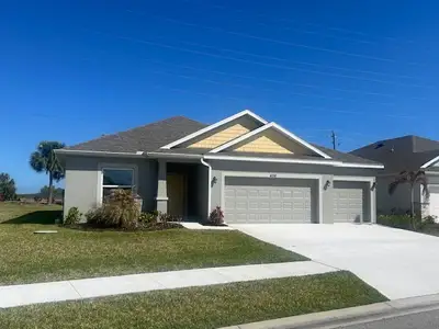 New construction Single-Family house 4316 Kelsey Ln, Micco, FL 32976 plan Biscayne - image