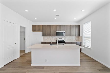 New construction Single-Family house 2847 Icarus Dr, Fresno, TX 77545 - image 7