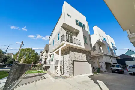 New construction Single-Family house 1405 W 21St St, Unit B, Houston, TX 77008 - image