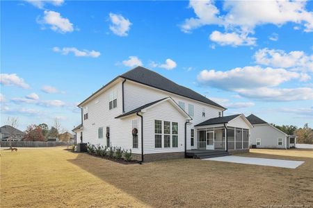 New construction Single-Family house 1910 Thomas Wood Dr, Fayetteville, NC 28306 plan Sakamoto - image