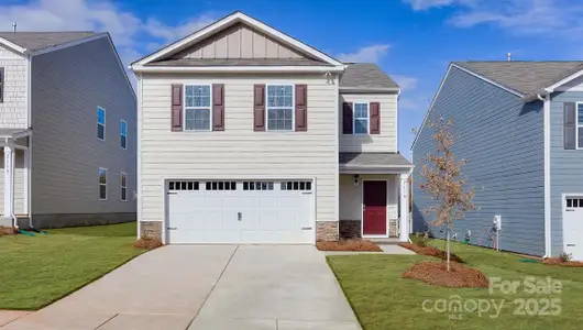 New construction Single-Family house 5063 Beargrass Dr, Dallas, NC 28034 - photo 0