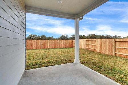 New construction Single-Family house 149 Angelina Trl, Mont Belvieu, TX 77535 plan Mallorca - image 4