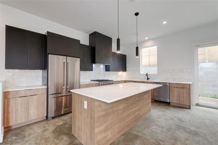 New construction Single-Family house 1213 Deloney St, Unit 1, Austin, TX 78721 null- photo 13 13