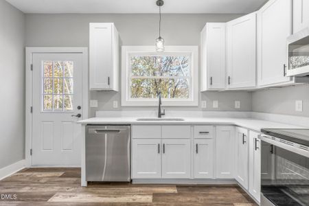 New construction Single-Family house 1507 Alta Vista Ln, Graham, NC 27253 - image