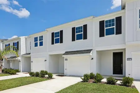 New construction Townhouse house 34563 Turpins Ave, Zephyrhills, FL 33541 - image
