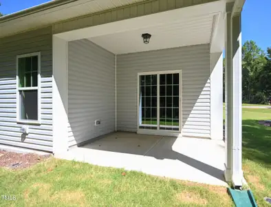 New construction Single-Family house 368 Abingdon Farms Dr, Selma, NC 27576 plan Clark - image