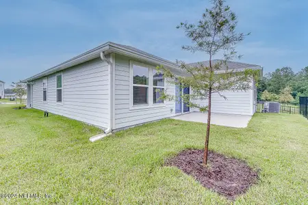 New construction Single-Family house 658 Panther Lake Pkwy, Jacksonville, FL 32221 Plan 2016- photo 14 14