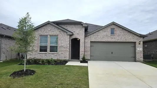New construction Single-Family house 509 Babbling Brook Dr, Denton, TX 76259 plan Lexington - image