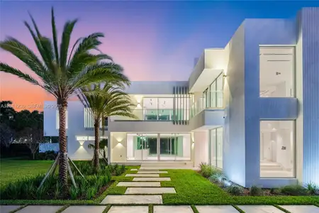 New construction Single-Family house 3280 Lake Ridge Ln, Weston, FL 33332 - image