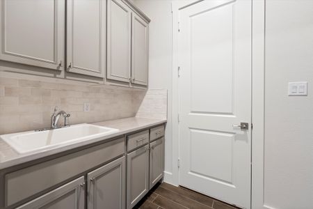 New construction Single-Family house 305 Texas Sage Trl, Weatherford, TX 76085 plan Verbena V2 - image 8