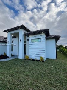 New construction Single-Family house 1019 Sw 8Th Ct, Cape Coral, FL 33991 - image