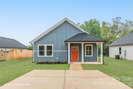 New construction Single-Family house 208 N Railroad Ave, East Spencer, NC 28039 - image