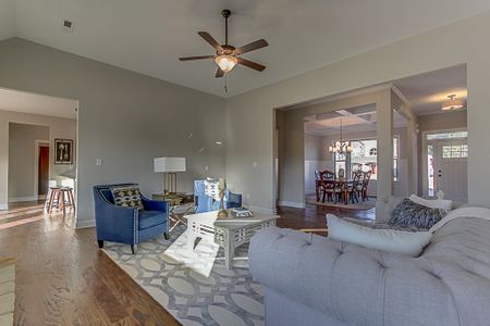 New construction Single-Family house Sharpsburg, GA 30277 plan Dresden - image 14