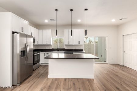 New construction Single-Family house 9455 W Pineveta Dr, Arizona City, AZ 85123 - image 6