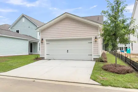 New construction Single-Family house 123 Cantona Dr, Summerville, SC 29483 plan Pembrooke - image