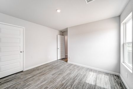 New construction Single-Family house 1512 E Milam St, Wharton, TX 77488 plan Lincoln - image 16