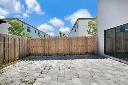 New construction Townhouse house 12877 Sw 232Nd Ln, Homestead, FL 33032 - image