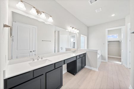 New construction Single-Family house 3905 Peacock Isle Dr, Dickinson, TX 77539 - image 5