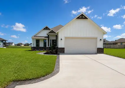 New construction Single-Family house 10749 S Lake Mist Ln, Willis, TX 77318 - image