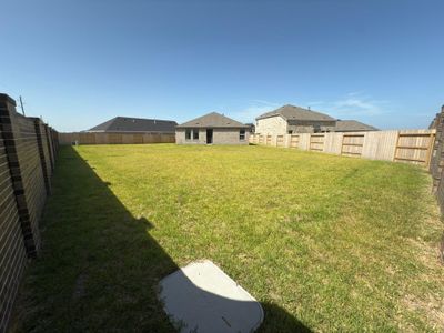 New construction Single-Family house 3606 Atlas Point Ln, Angleton, TX 77515 plan Layton - image