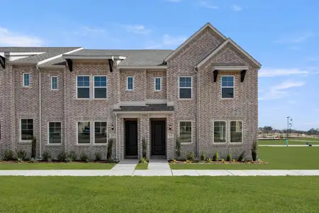 New construction Townhouse house 7617 Dakota Dr, Watauga, TX 76148 plan Clemson - image