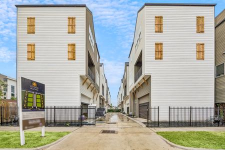 New construction Single-Family house 1187 W 19Th St, Houston, TX 77008 - image