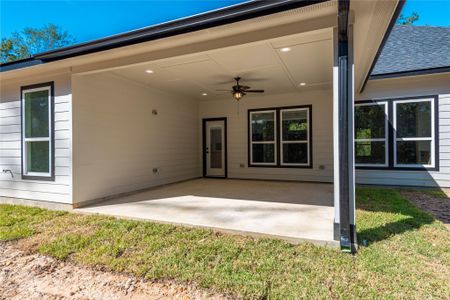 New construction Single-Family house 25 County Rd 6498, Dayton, TX 77535 - image