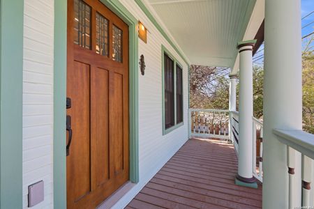 New construction Single-Family house 608 Labor, San Antonio, TX 78210 - image