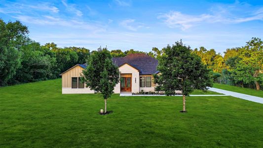 New construction Single-Family house 243 County Rd 487, Dayton, TX 77535 - image