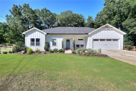 New construction Single-Family house 1632 Thompson Mill Rd, Monroe, GA 30655 - image
