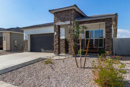 New construction Single-Family house 15612 W Smoketree Dr, Surprise, AZ 85387 - image