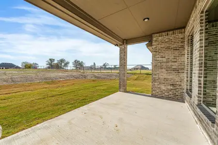 New construction Single-Family house 1064 Uplift Dr, Weatherford, TX 76087 - image 3