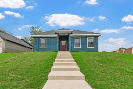 New construction Single-Family house 301 W Johnson Street, Denison, TX 75020 - photo 0